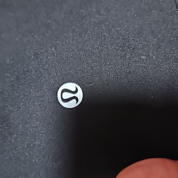 Lululemon sweater - Picture 4 of 4